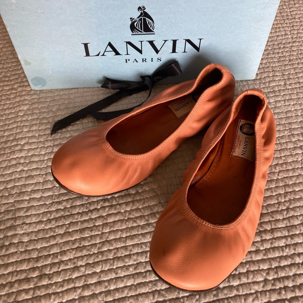 Lanvin classic flats